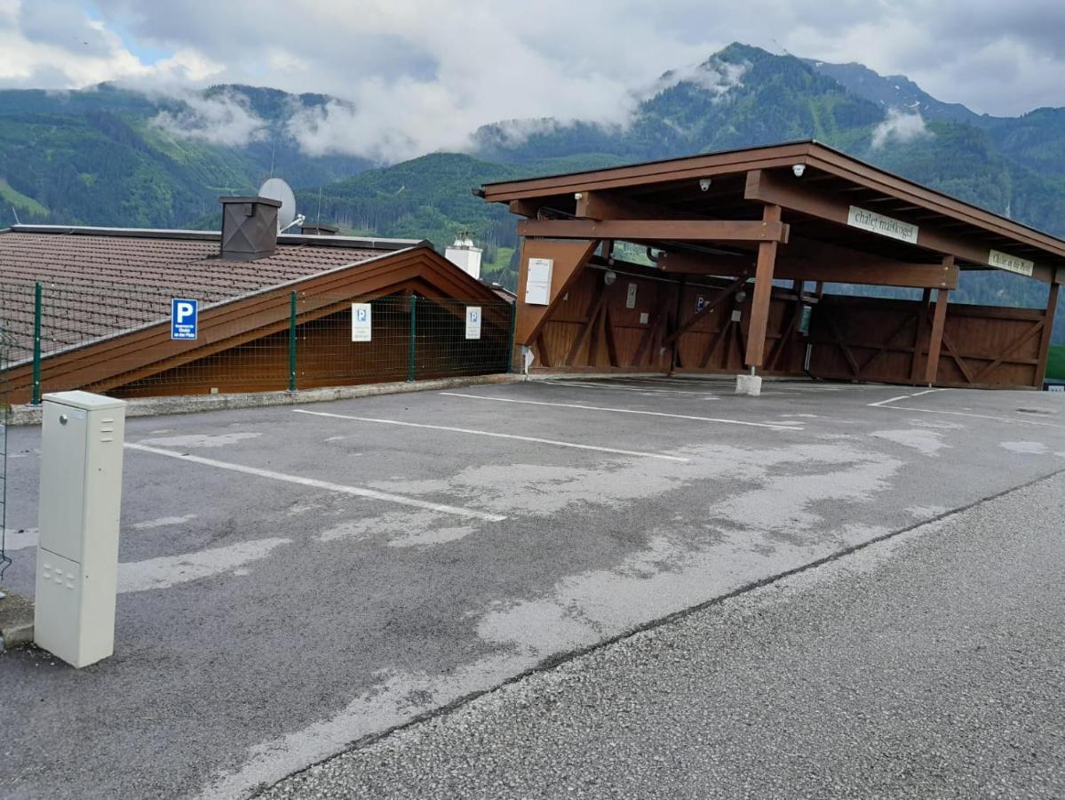 Chalet An Der Piste Kaprun Exterior foto
